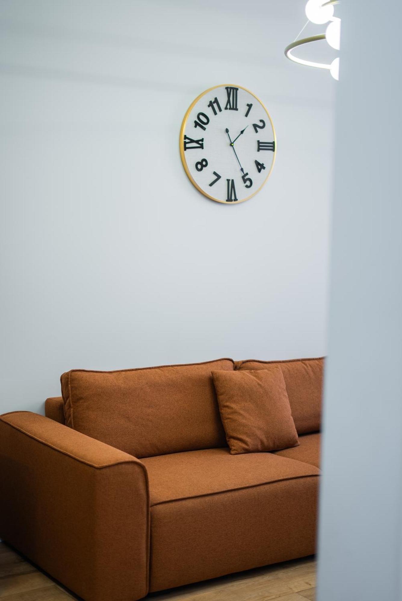 Apartment Select 6
