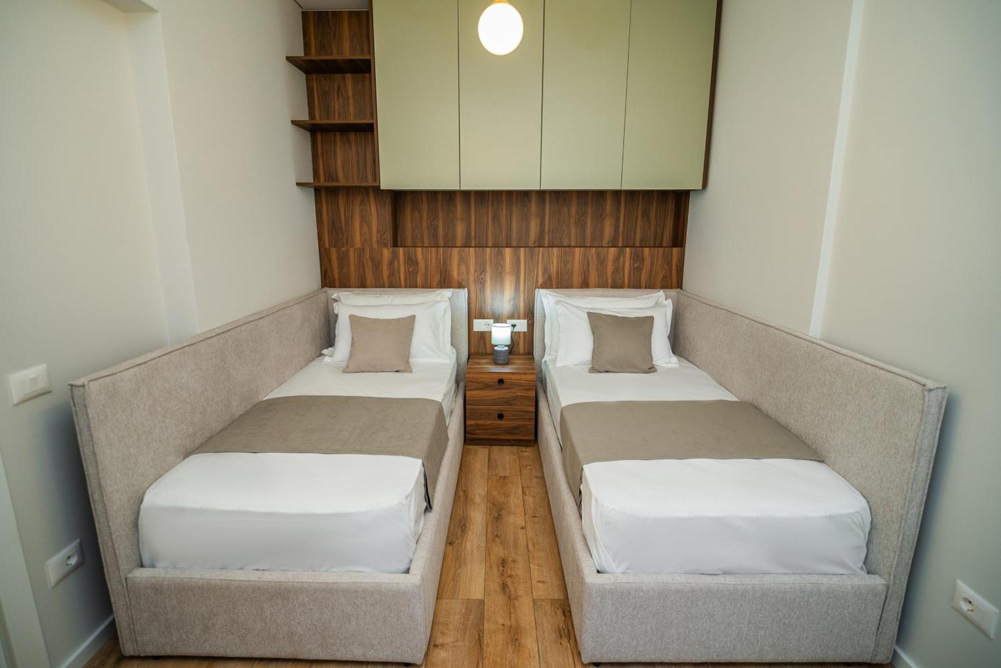 Select 6 Apartman